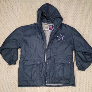 Vintage Mens Competitor Game Day Cowboys Puffer Jacket Large w/ bottle opener
